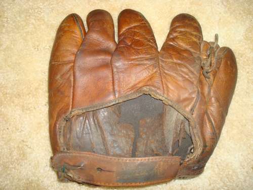 Lou Gehrig Banner Peerless F56 Back